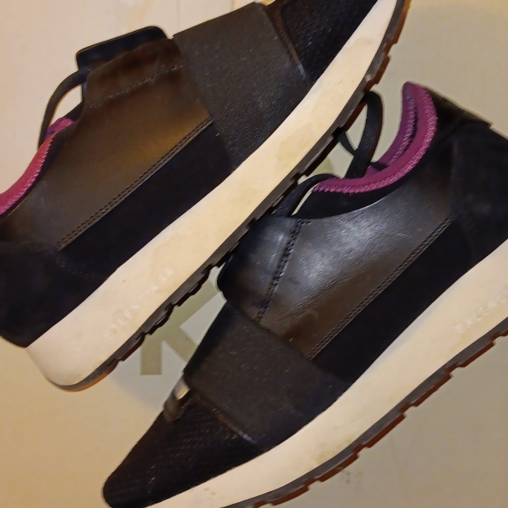 Balenciaga womens Sneakers Worn 1x